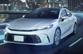 Toyota Camry HEV Gallery